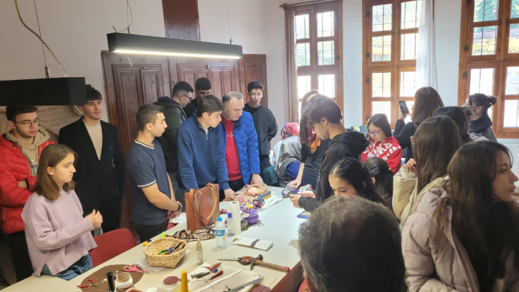 Dilden Motife: Türk Dünyasında Birlik ve Kültür Köprüleri Projesi